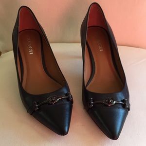 Coach black leather pump